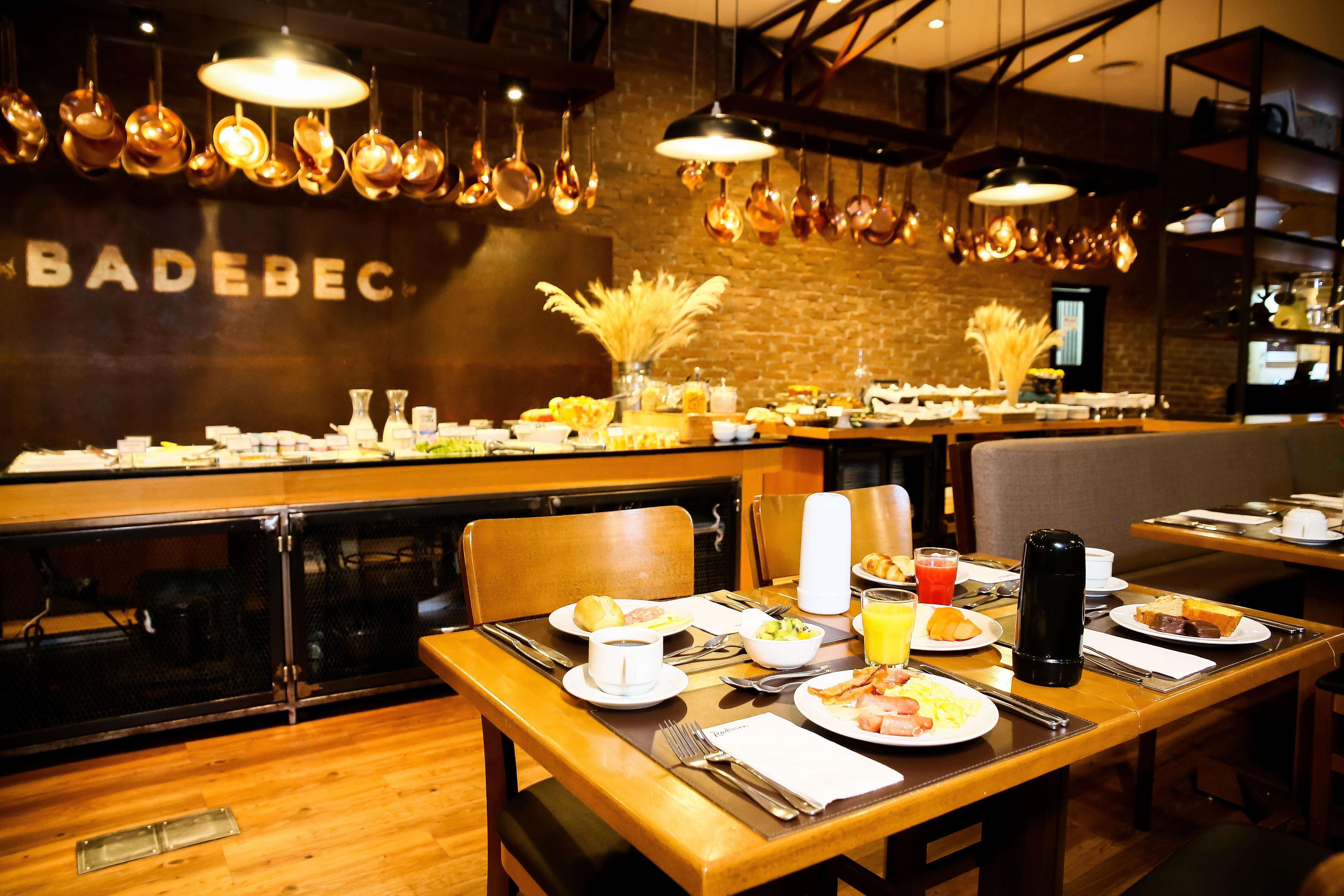 Radisson Vila Olimpia São Paulo Eksteriør billede A buffet restaurant in Seoul, South Korea