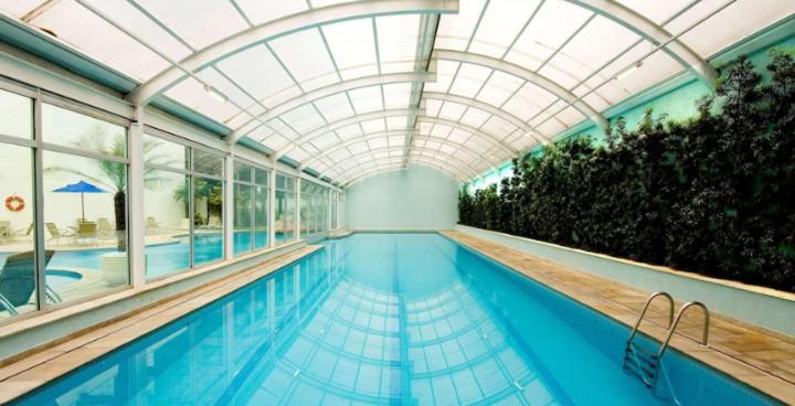 Radisson Vila Olimpia São Paulo Eksteriør billede The swimming pool