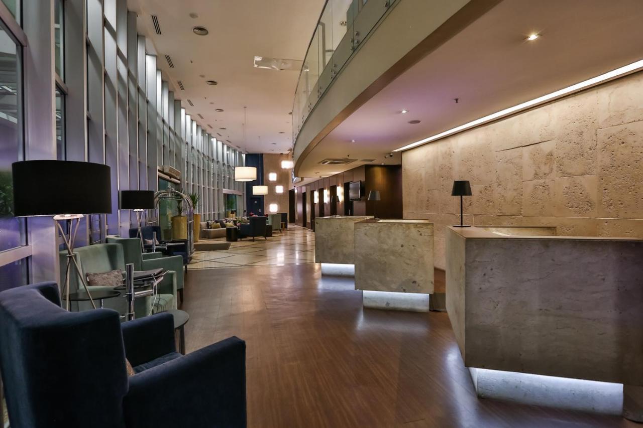 Radisson Vila Olimpia São Paulo Eksteriør billede The lobby of the hotel