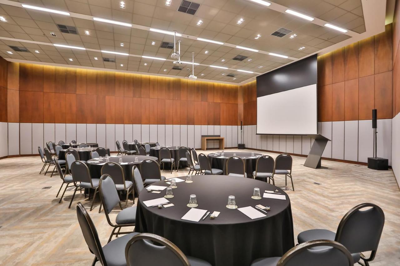 Radisson Vila Olimpia São Paulo Eksteriør billede The ballroom at the hotel